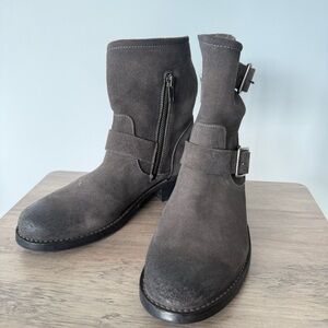 Frye Vicky Gray Suede Ankle Engineering Moto Boot Booties - 7.5 B
